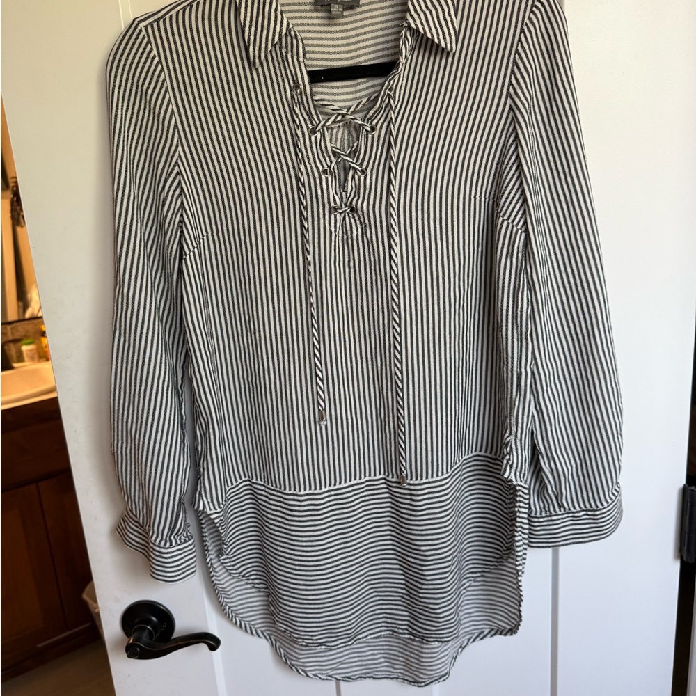 Neiman Marcus Grey and White Striped Tunic